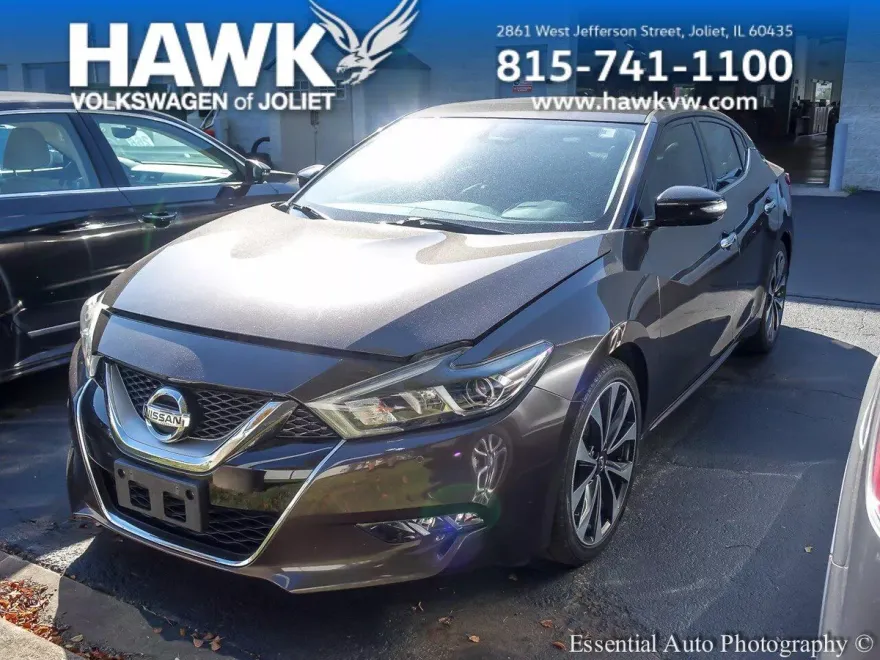 2016 Nissan Maxima SR photo 1