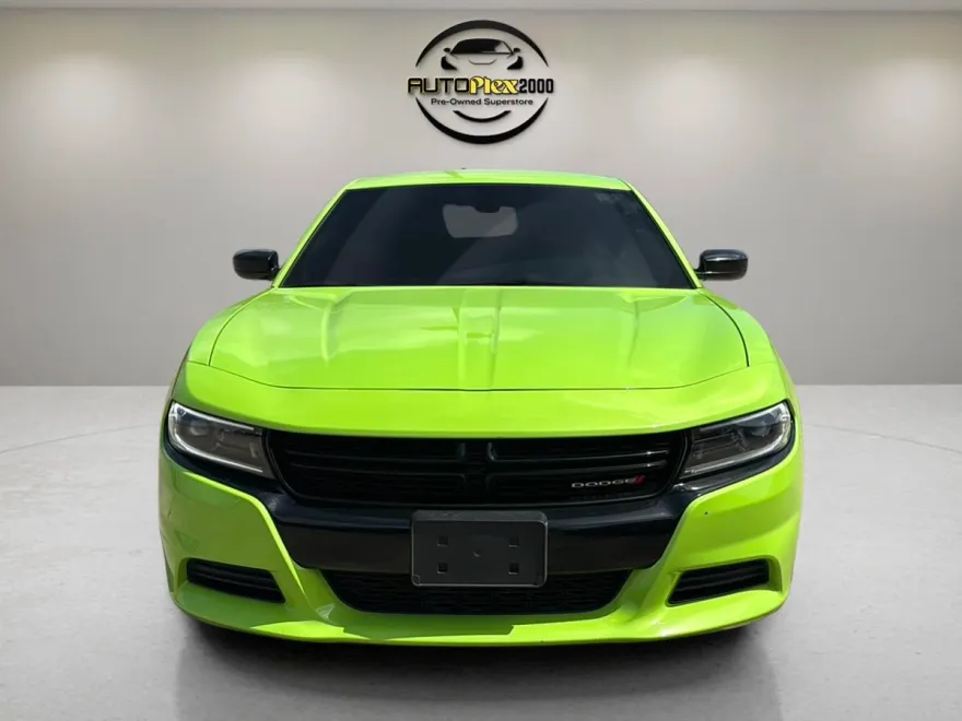2023 Dodge Charger SXT photo 1