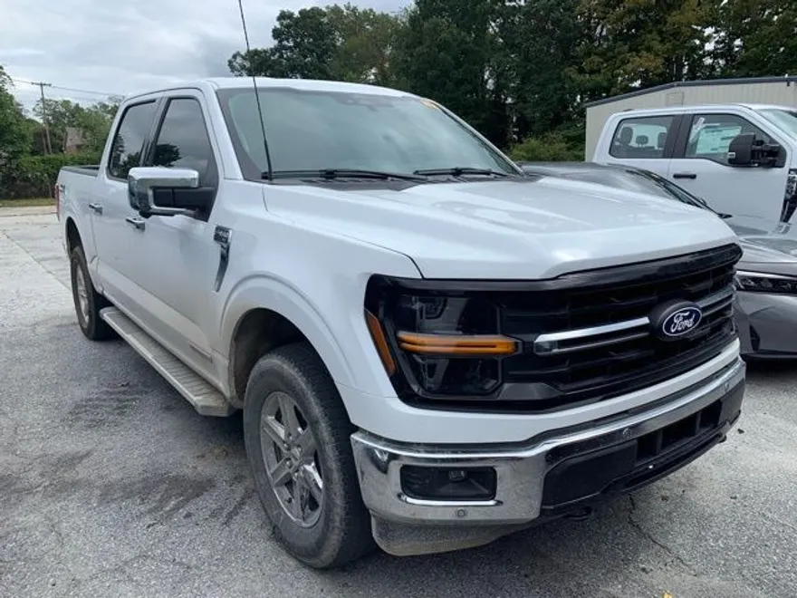 2024 Ford F-150 XLT photo 1