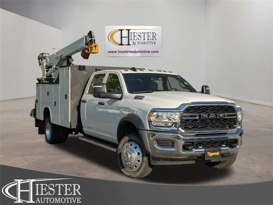2023 Ram 5500 photo 1