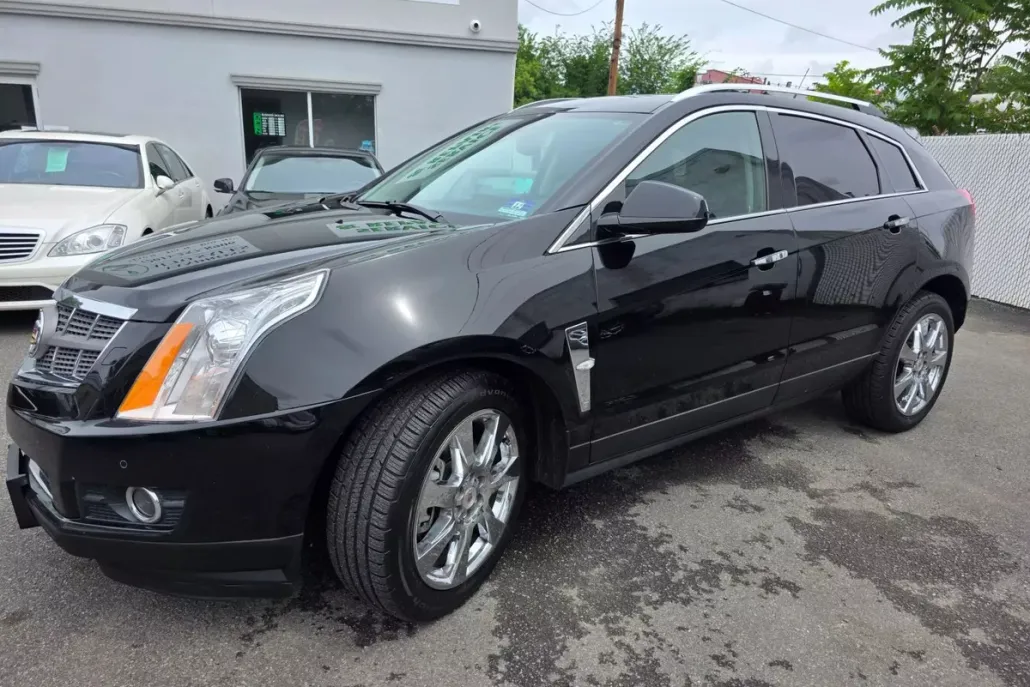 2010 Cadillac SRX Premium photo 1