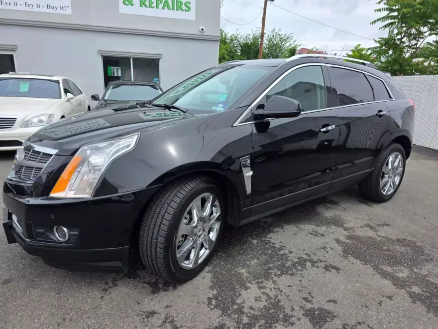 2010 Cadillac SRX Premium photo 1