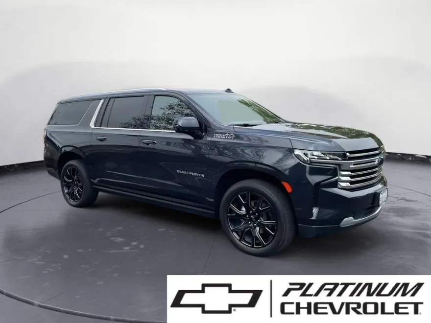 2023 Chevrolet Suburban High Country photo 1