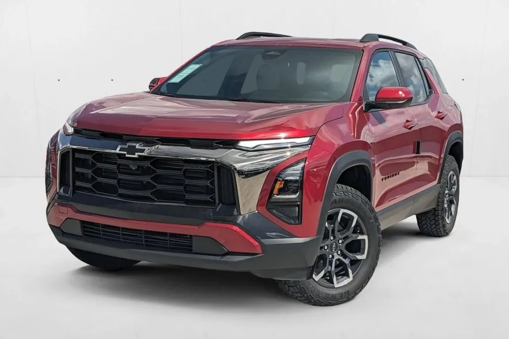 2026 Chevrolet Equinox ACTIV photo 1