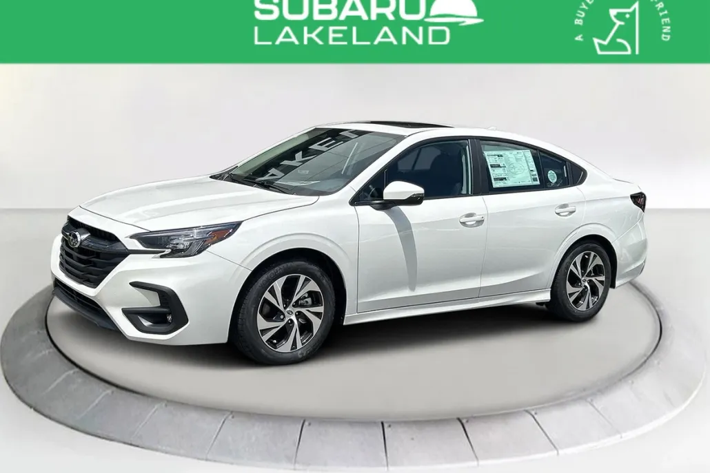 2025 Subaru Legacy Premium photo 1