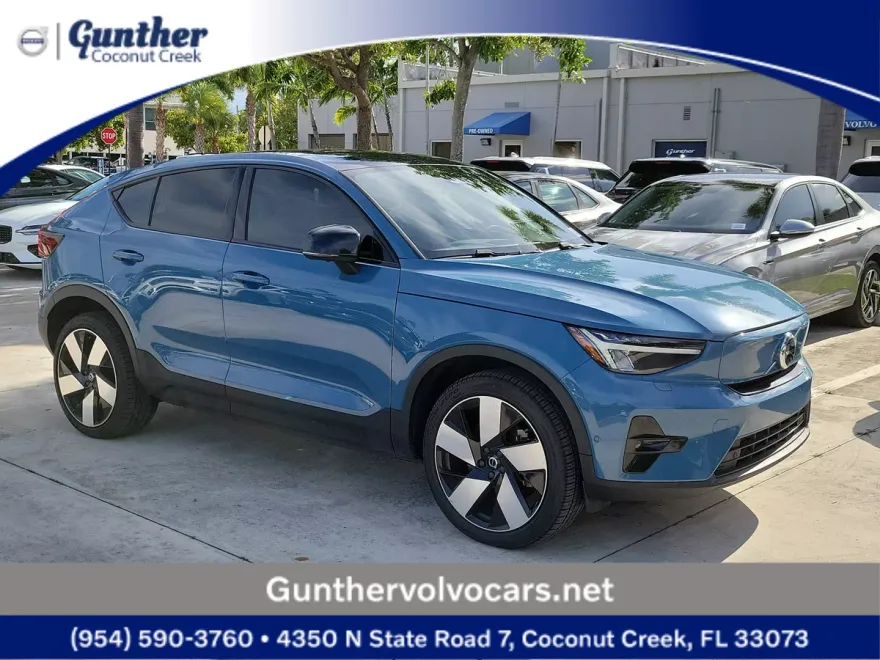 2023 Volvo C40 Recharge Ultimate photo 1