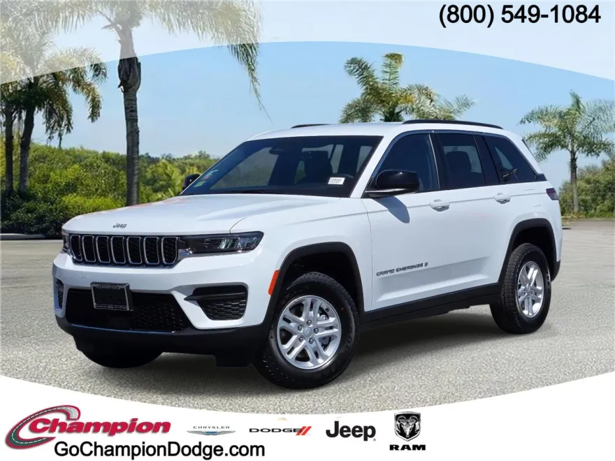 2025 Jeep Grand Cherokee Laredo photo 1