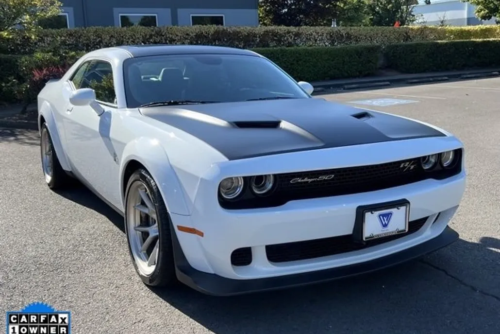 2020 Dodge Challenger R/T Scat Pack Widebody photo 1