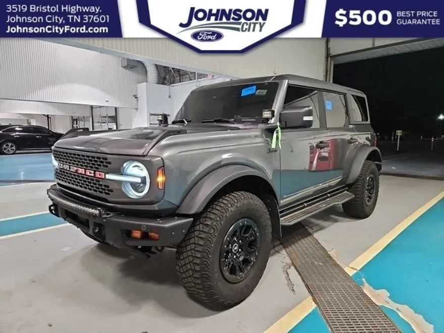 2022 Ford Bronco Badlands photo 1