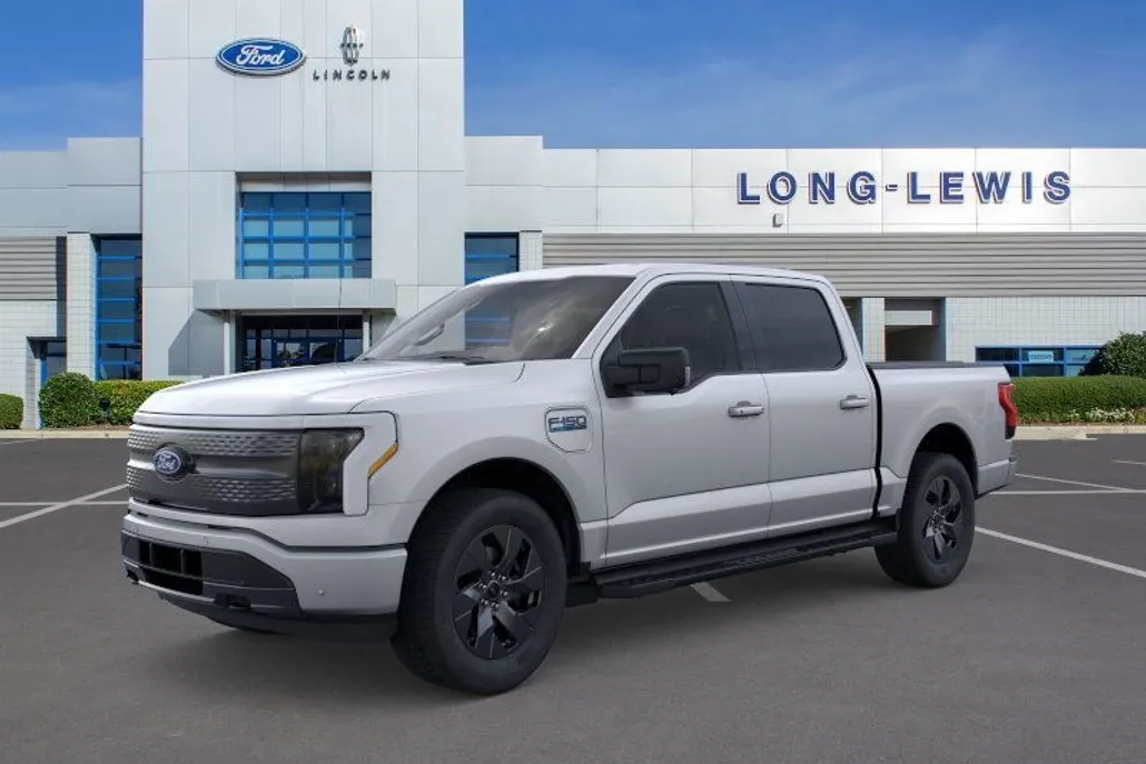 2025 Ford F-150 Lightning photo 1