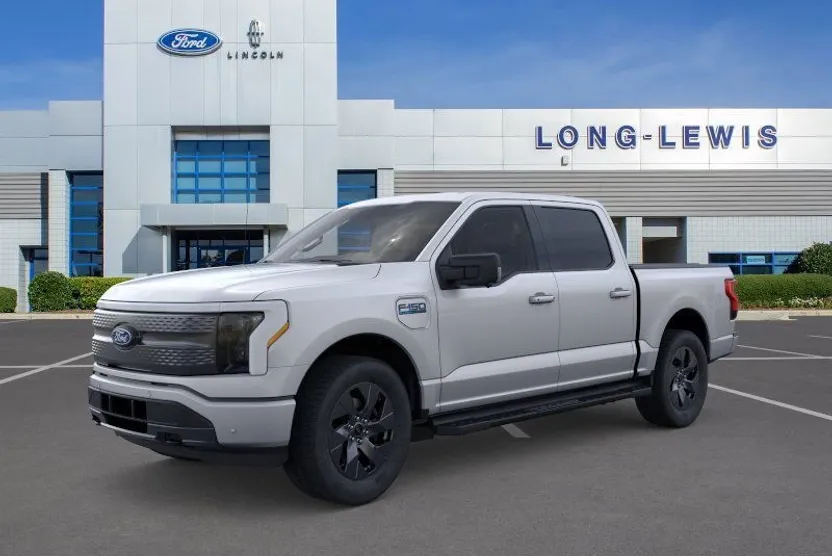 2025 Ford F-150 Lightning photo 1