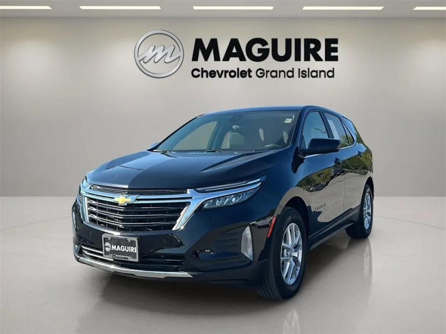 2022 Chevrolet Equinox LT photo 1