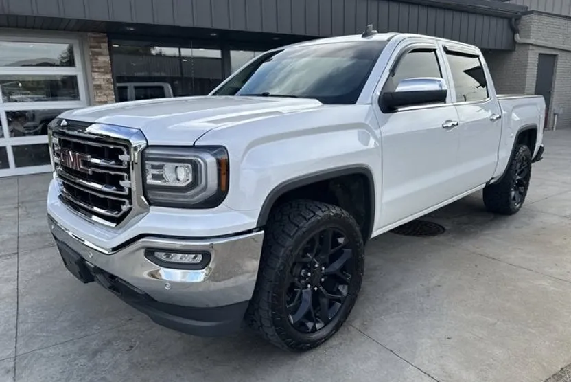 2018 Gmc Sierra 1500 SLT photo 1