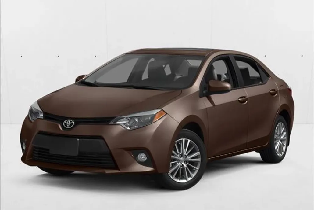 2014 Toyota Corolla LE Plus photo 1