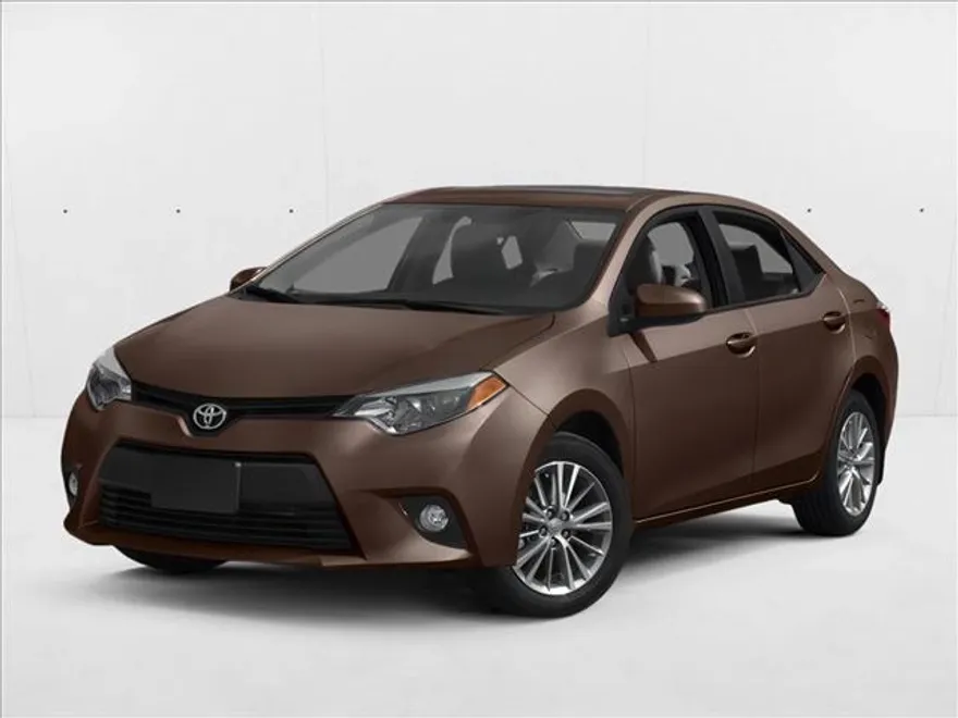 2014 Toyota Corolla LE Plus photo 1