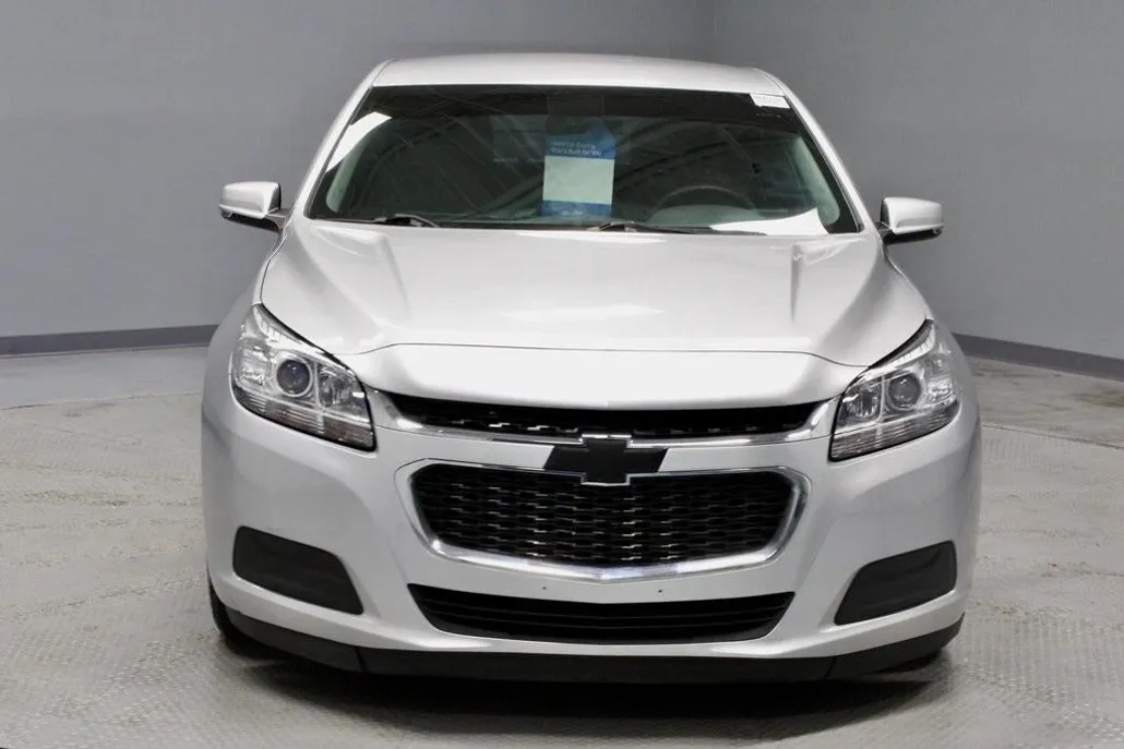 2016 Chevrolet Malibu Limited 1LT photo 1