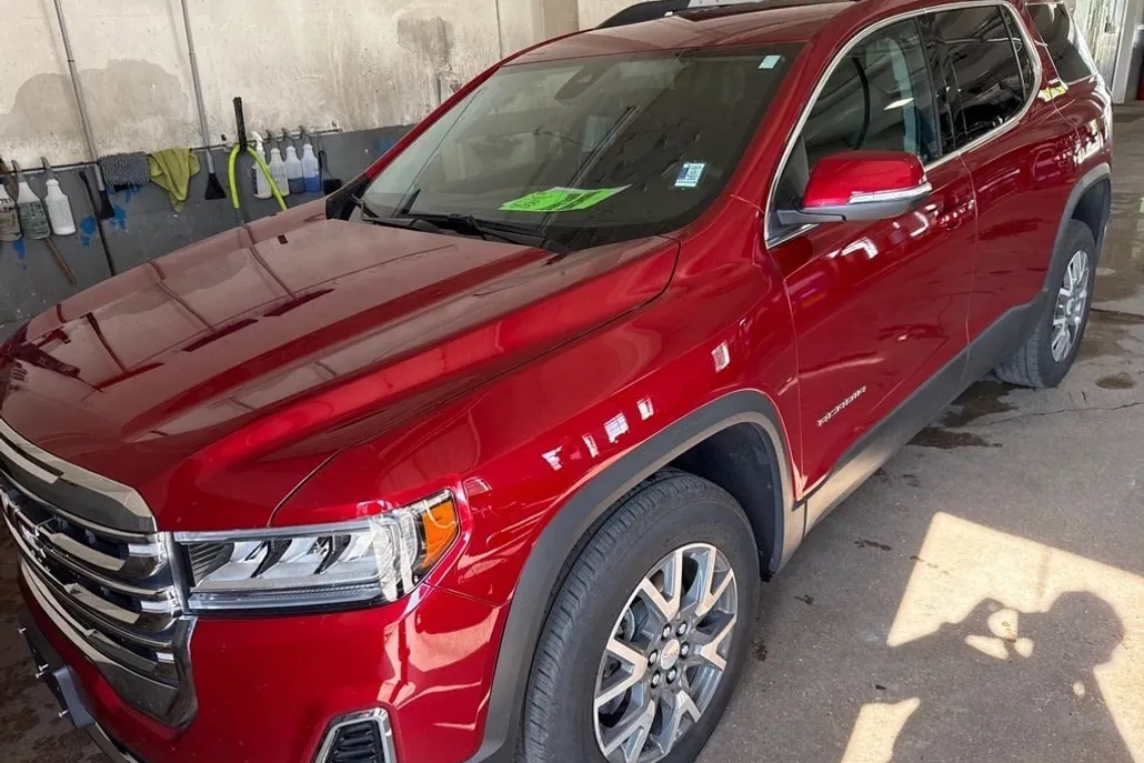 2023 Gmc Acadia SLE photo 1