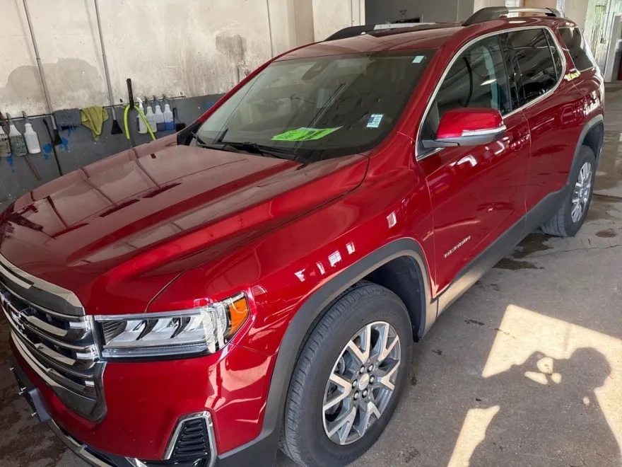 2023 Gmc Acadia SLE photo 1
