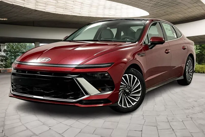 2025 Hyundai Sonata Hybrid Limited photo 1
