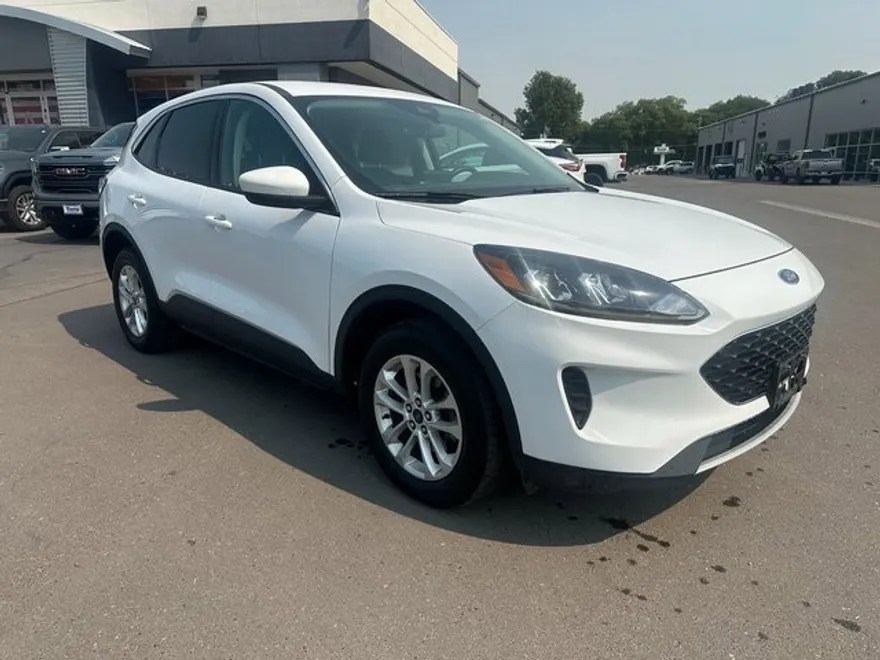 2021 Ford Escape SE photo 1