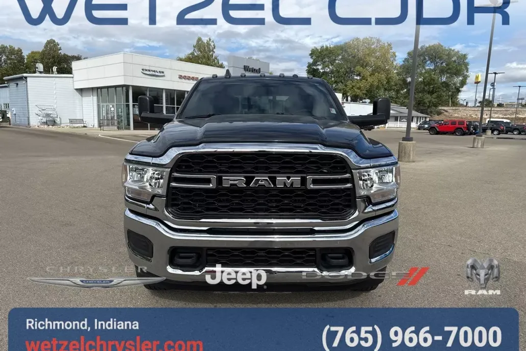 2022 Ram 2500 Tradesman photo 1
