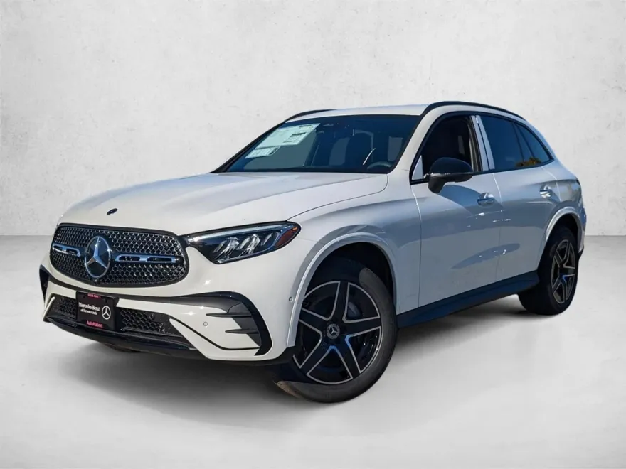 2025 Mercedes Benz GLC 300 4MATIC photo 1