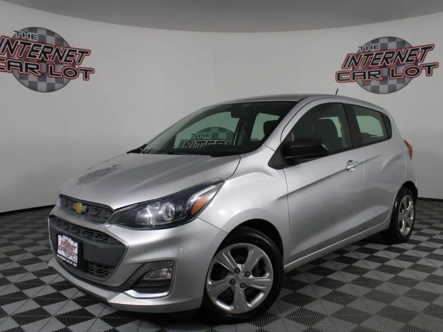 2021 Chevrolet Spark LS photo 1
