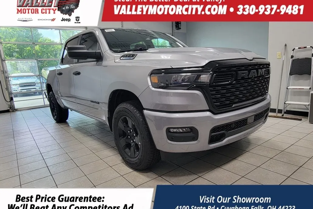 2025 Ram 1500 Tradesman photo 1