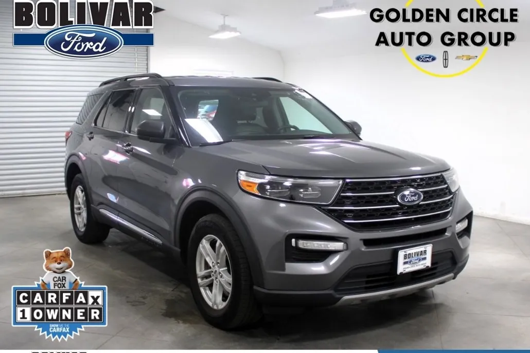 2022 Ford Explorer XLT photo 1