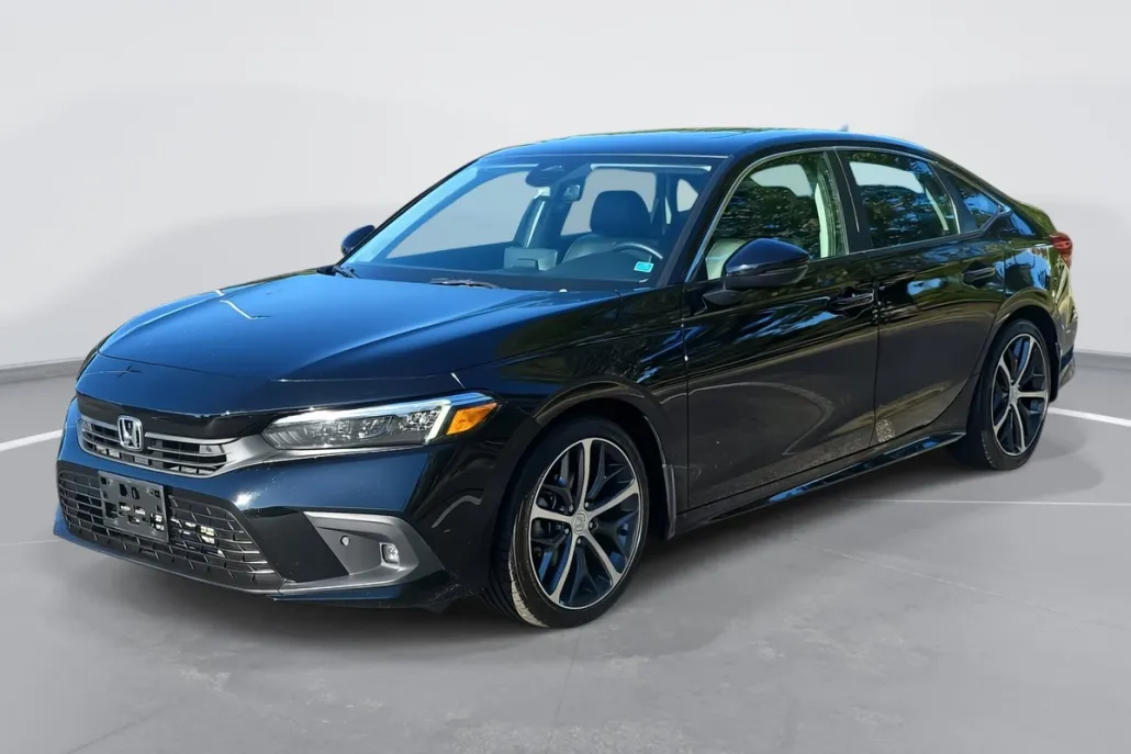 2023 Honda Civic Touring photo 1
