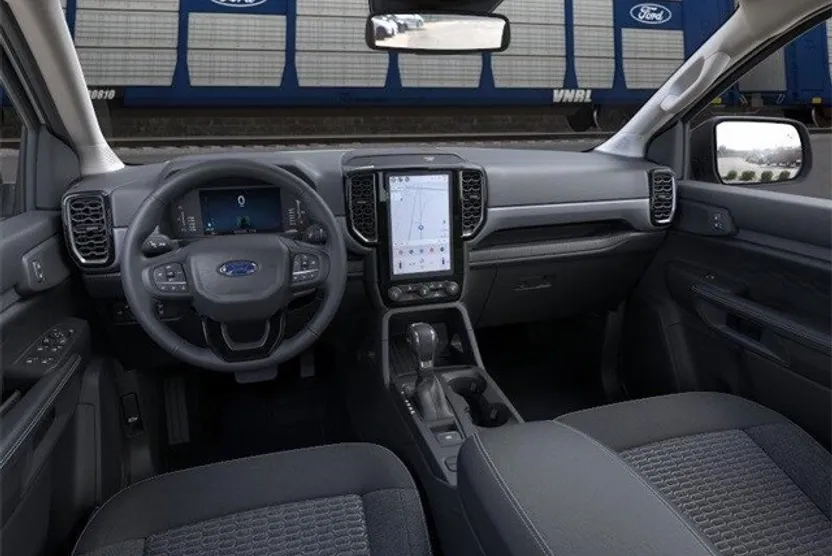 2025 Ford Ranger XLT photo 1
