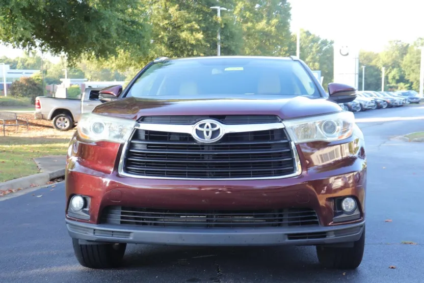2014 Toyota Highlander XLE photo 1