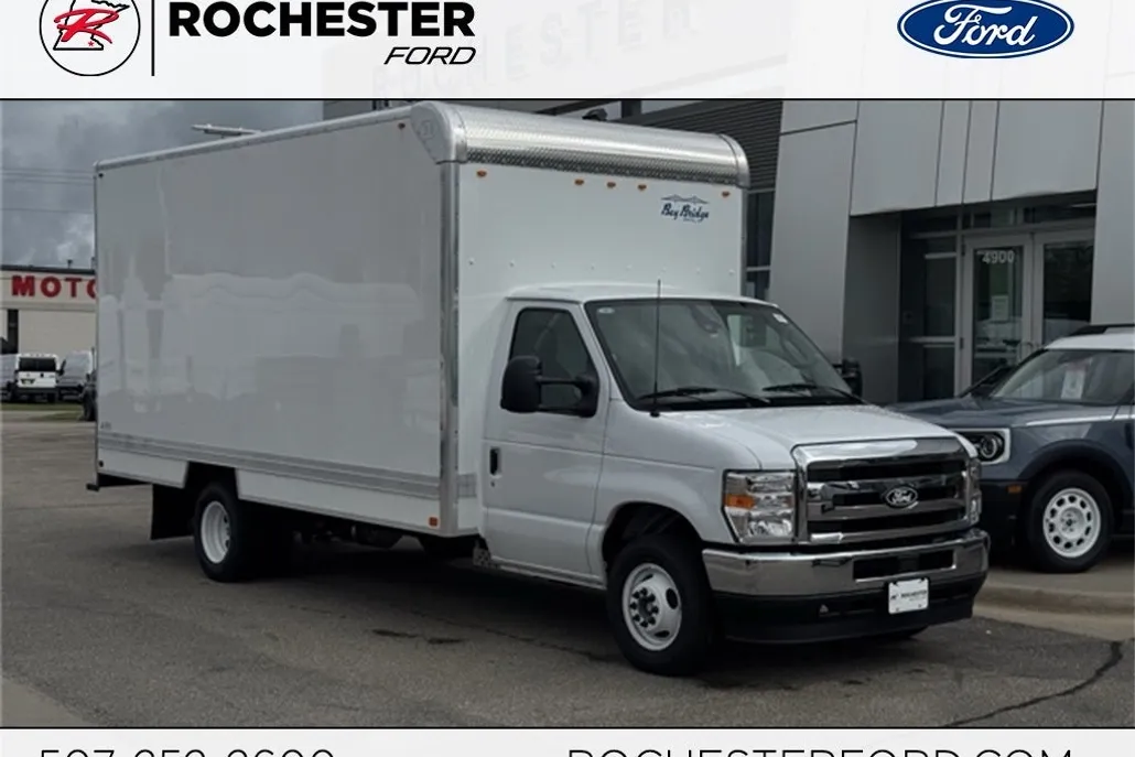 2026 Ford E-350 Base photo 1
