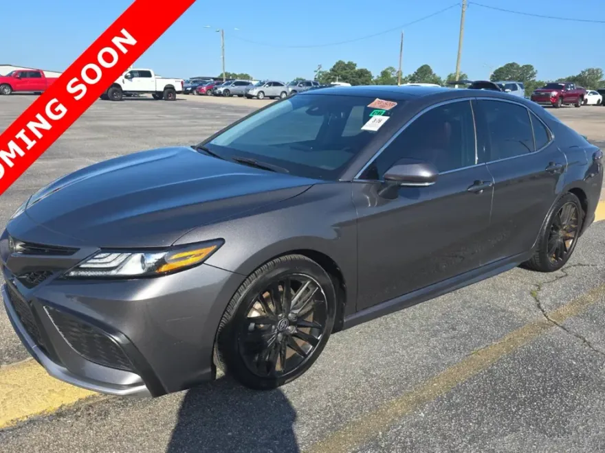 2021 Toyota Camry XSE photo 1