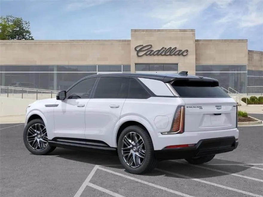 2025 Cadillac Escalade IQ Sport photo 1