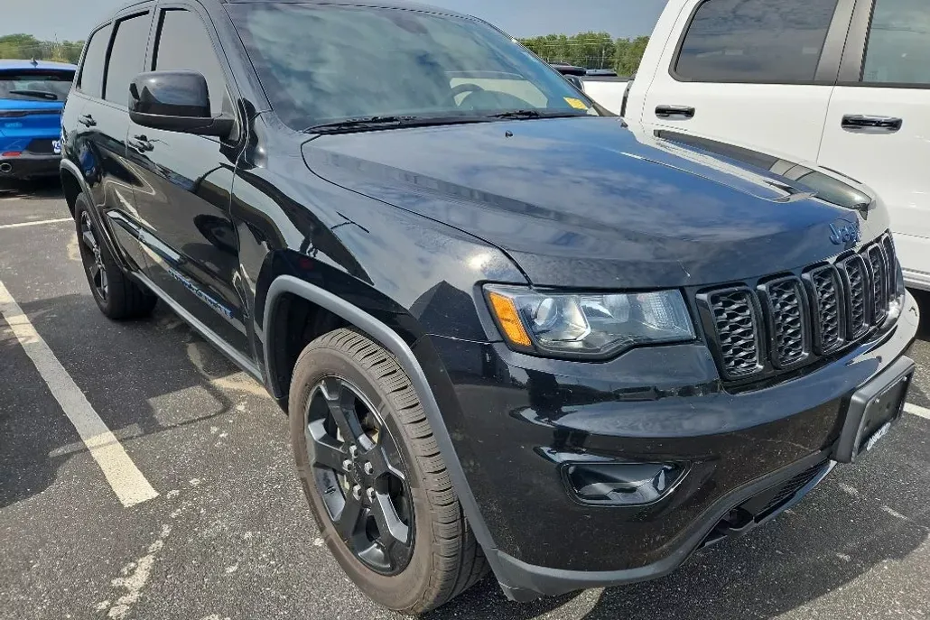 2018 Jeep Grand Cherokee Upland photo 1