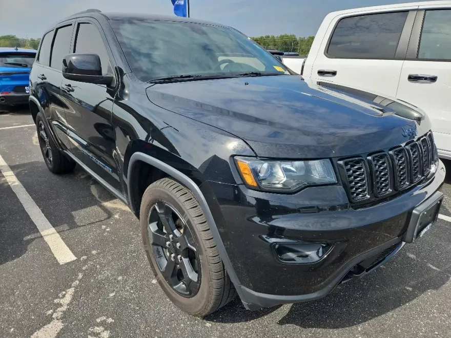 2018 Jeep Grand Cherokee Upland photo 1