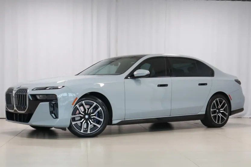 2023 Bmw 760i xDrive photo 1