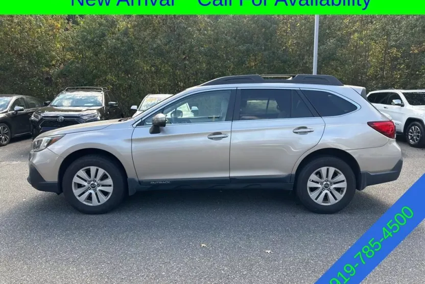 2019 Subaru Outback 2.5i Premium photo 1