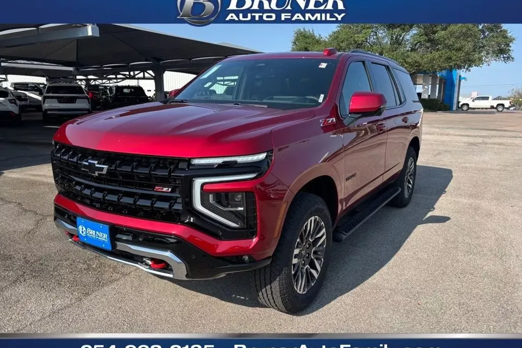2025 Chevrolet Tahoe Z71 photo 1