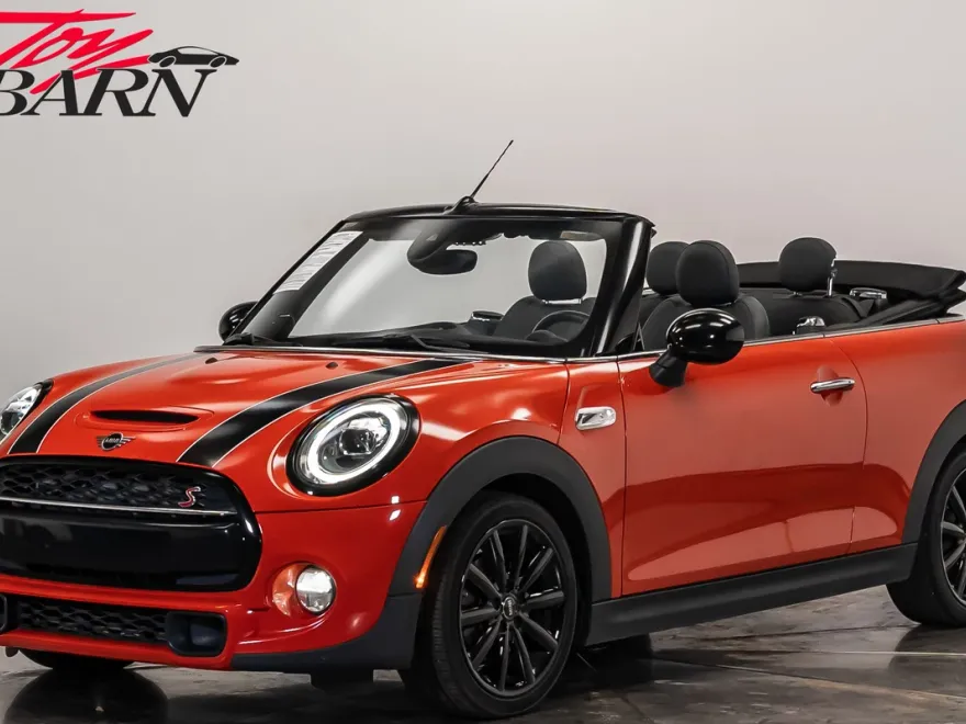 2019 Mini Cooper Convertible S photo 1