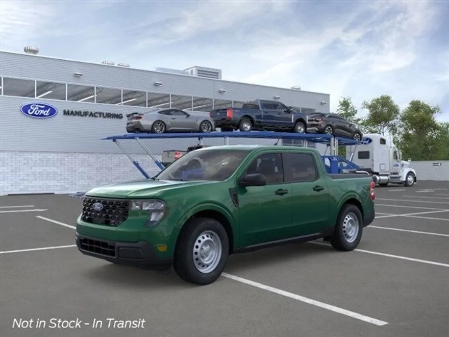 2025 Ford Maverick XL photo 1