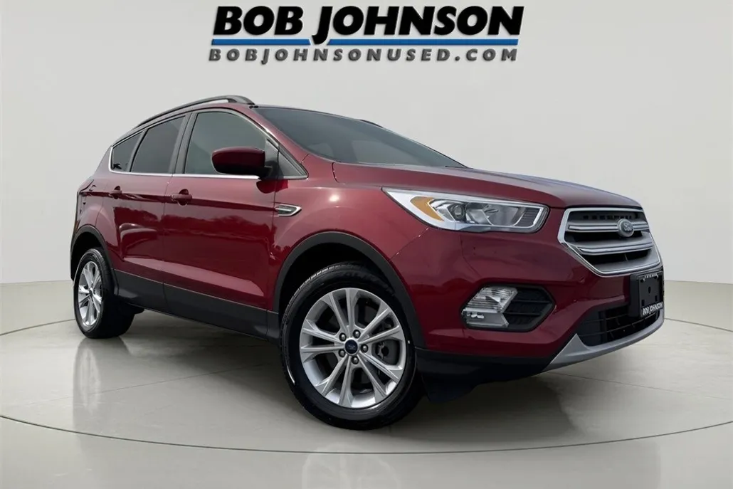 2019 Ford Escape SEL photo 1
