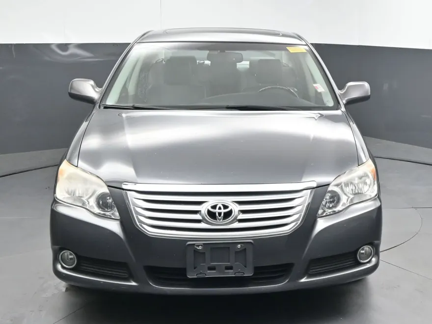2009 Toyota Avalon Limited photo 1