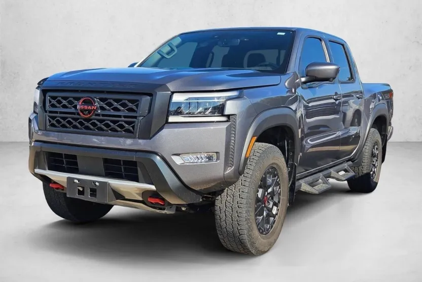 2023 Nissan Frontier PRO-4X photo 1