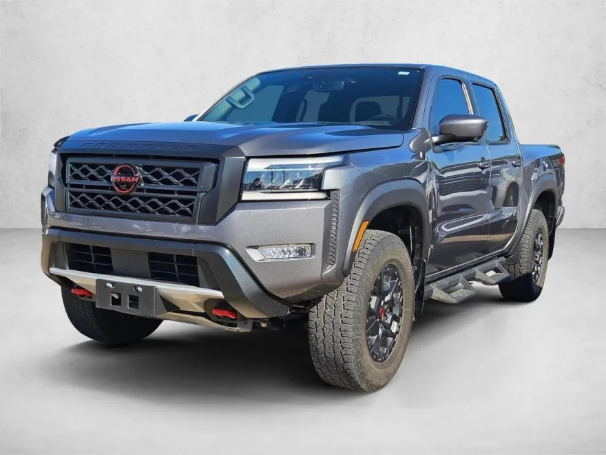 2023 Nissan Frontier PRO-4X photo 1