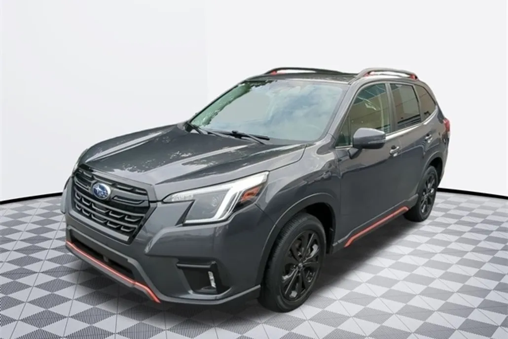 2023 Subaru Forester Sport photo 1