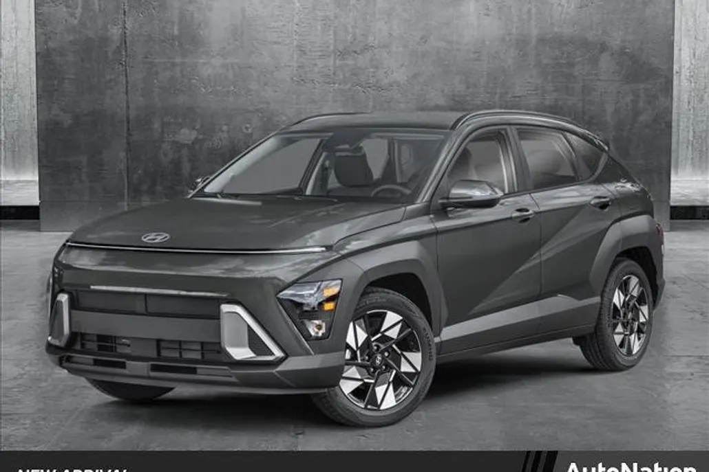2025 Hyundai Kona SEL photo 1