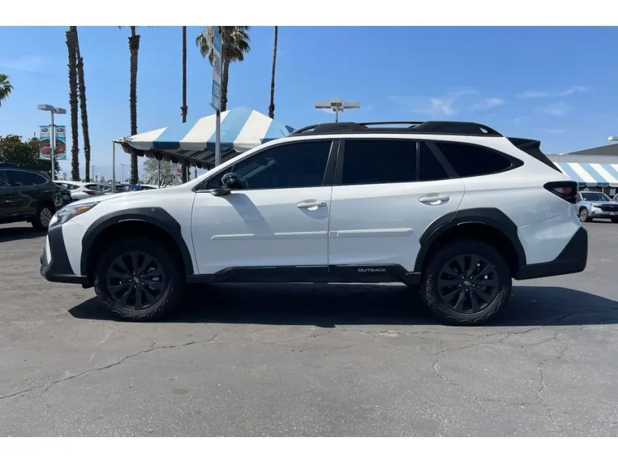 2023 Subaru Outback Onyx Edition XT photo 1