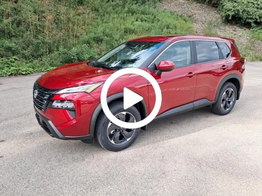 2026 Nissan Rogue SV photo 1